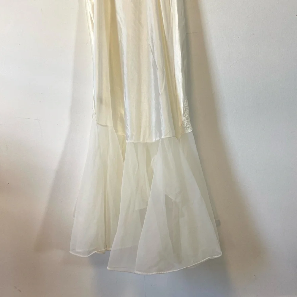 Vintage Cream Lace Trim Slip Chemise - Picture 8 of 11